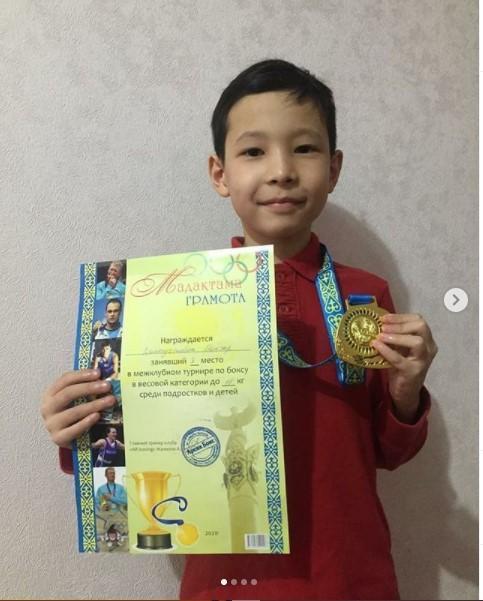 Бокстан халықаралық турнирдің жеңімпазы