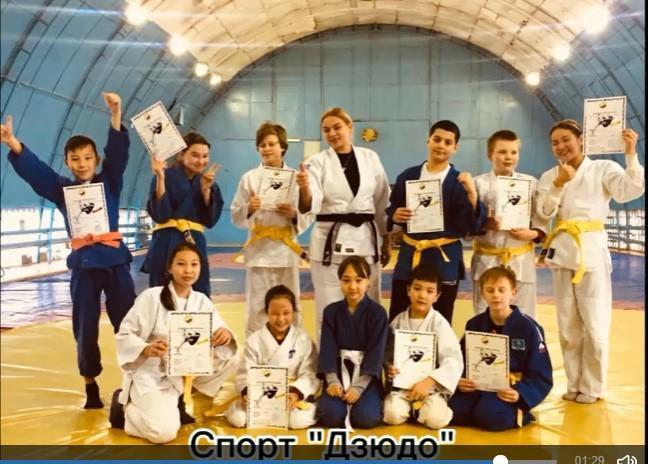 7 "Ә сынып оқушысы Сәрсенбай Айсұлудың спорттағы жетістіктері