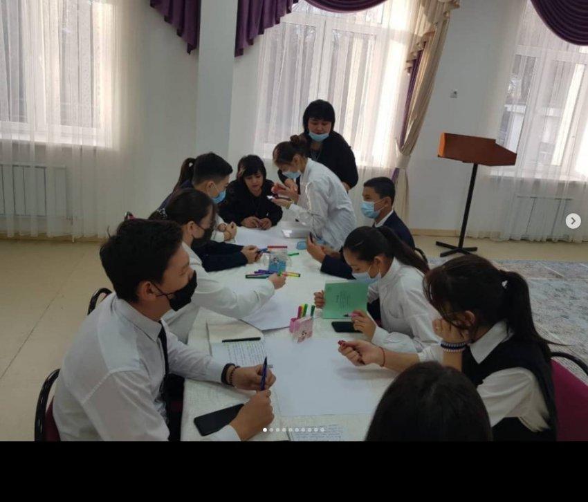 " Сыбайлас жемқорлыққа жол жоқ!" тақырыбындағы дөңгелек үстел