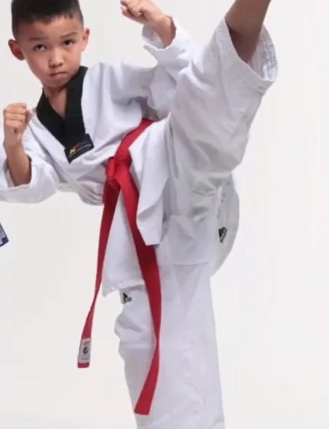   Мектебіміздің жас спортшысы, 4 "Б" сынып оқушысы Қапан Қайсар