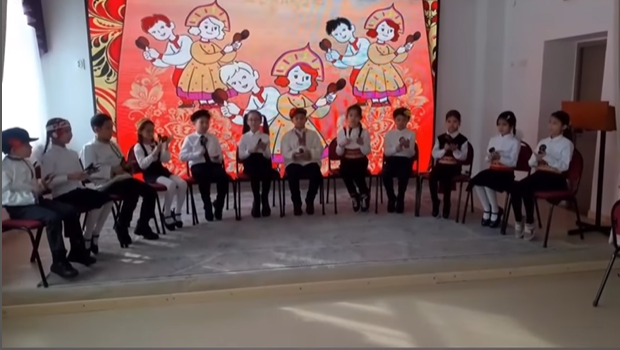 “ВЕСЕЛЫЕ ЛОЖКАРИ” тобының шығармашылығы